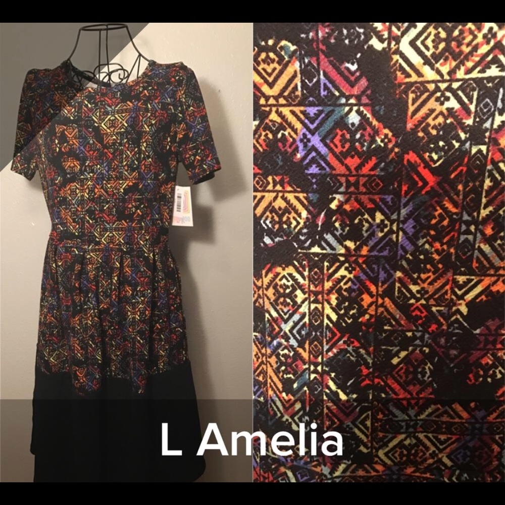 LulaRoe Amelia, size large. Never worn, with tags!